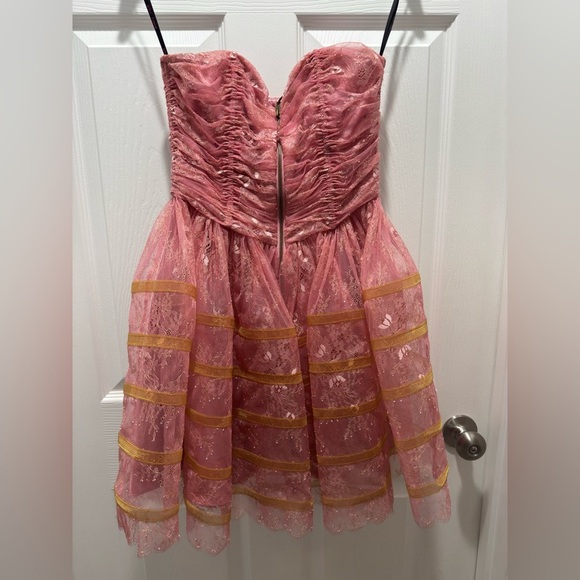 Vintage Betsey Johnson Y2K Pink and Gold Lace Tier Evening Cupcake Dress 4 - Picture 3 of 11